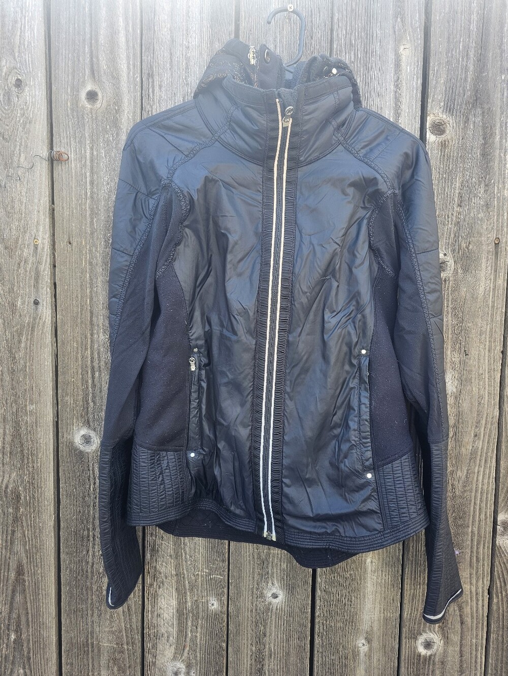 lululemon athletica Black Quilted & Lace-Trim Hooded Jacket
